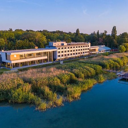 Hotel Otp Balatonszárszó Exterior foto